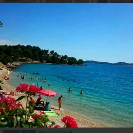 בית נופש Mobile Homes 70 M To Porat Beach