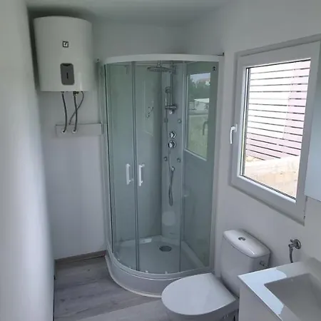 Dom wakacyjny Mobile Homes 70 M To Porat Beach *